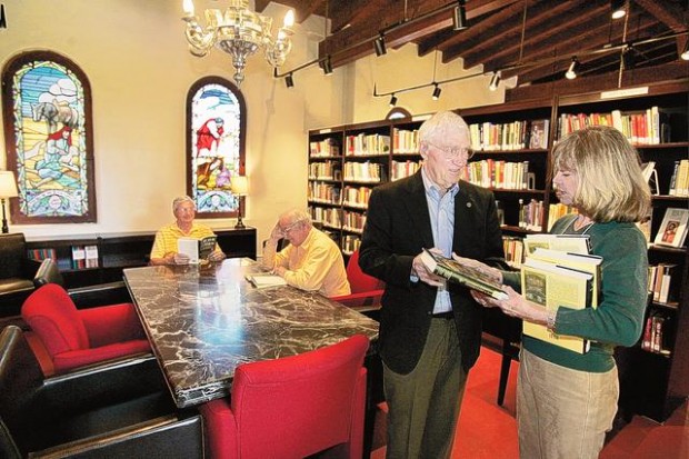 St. Philip's 5,000-volume library open  