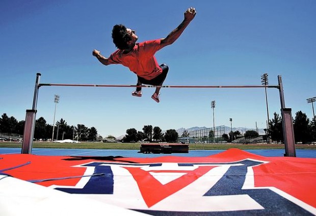 Opinion by Greg Hansen : Arnold: from wannabe to 'The Man'  