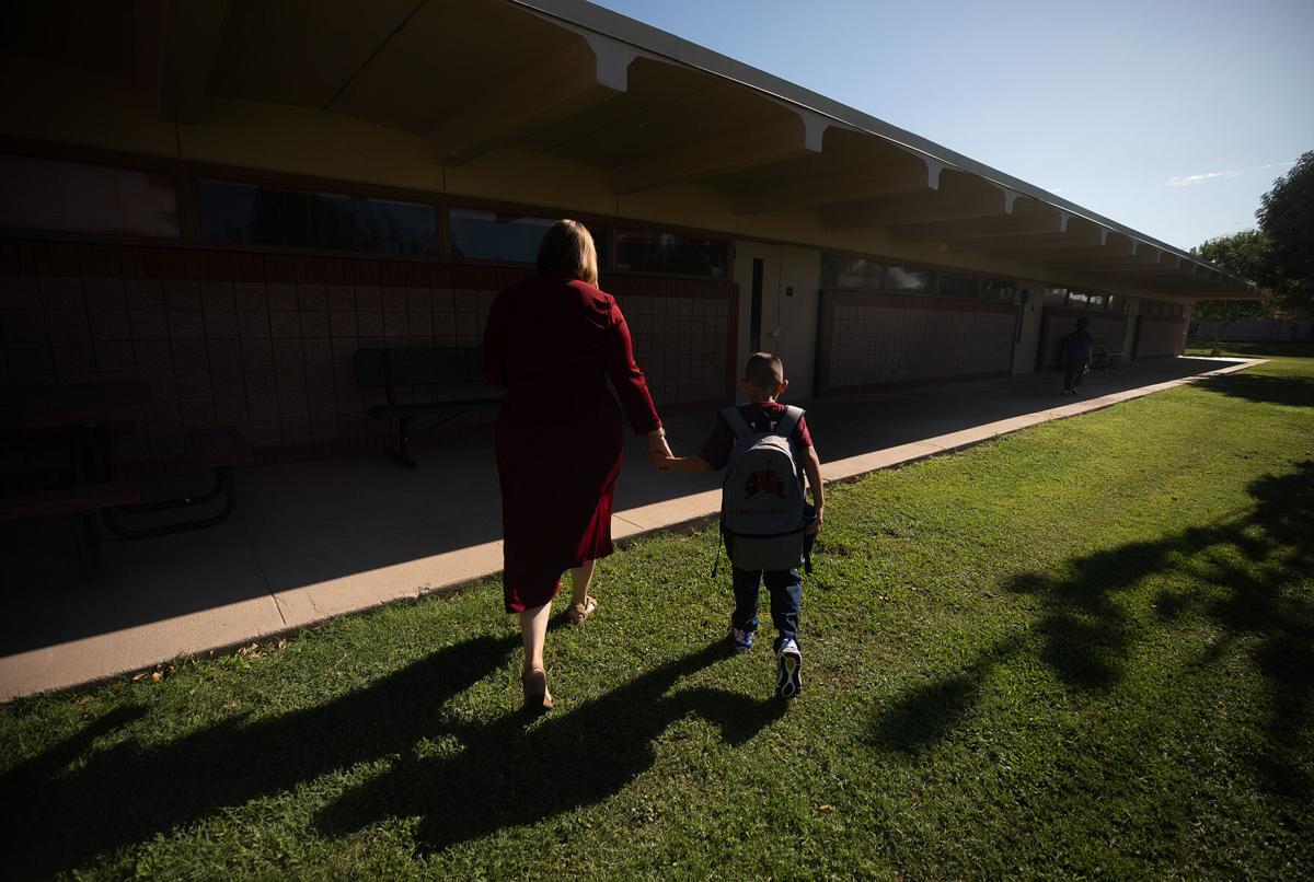 Photos First day of school at Elvira Elementary School, Sunnyside