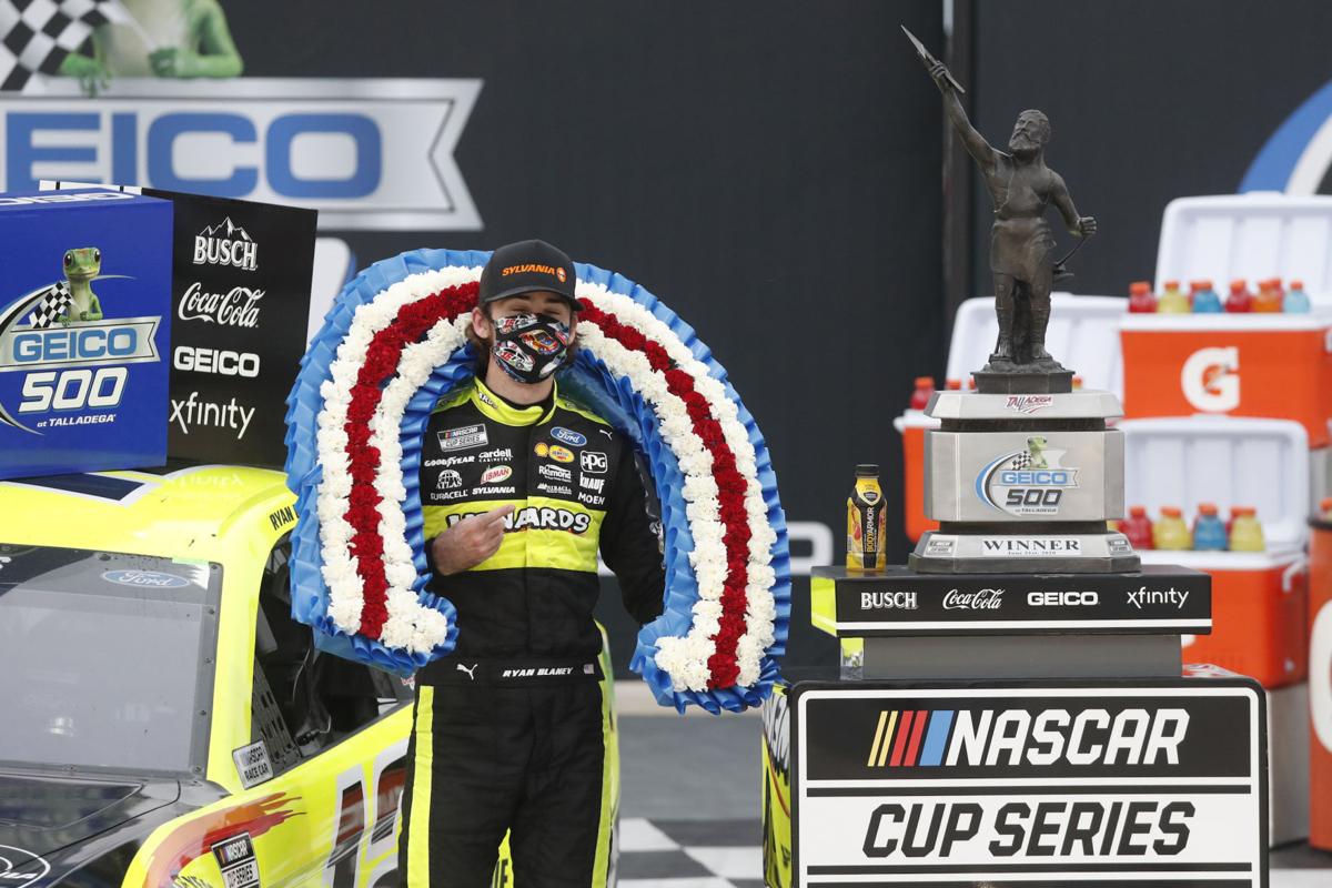 Blaney wins at Talladega after drivers show Wallace support