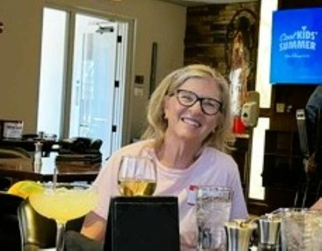 Betsy-Bartelt.jpg