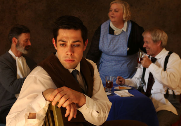 Rogue opens season with Odets' classic