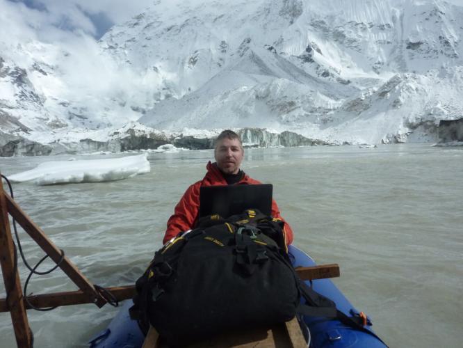 U of A glacier expert stunned by scale of devastation in Nepal