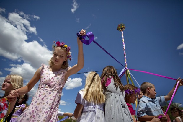 Fairies, goblins celebrate May Day at museum   