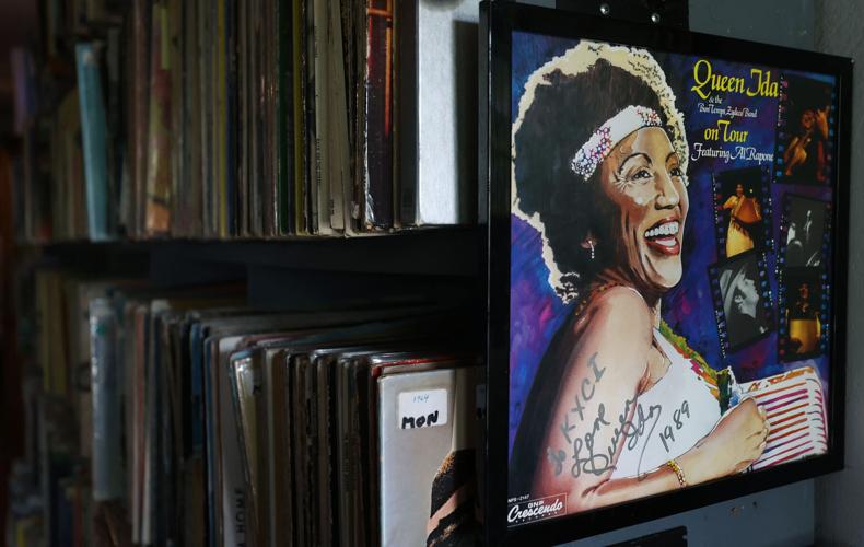 KXCI
