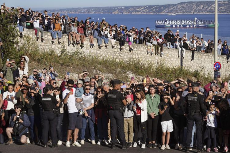 OLY Paris Torch Relay