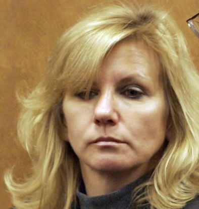 Tucson woman charged in fatal DUI crash, arrested in court for new alcohol violation  