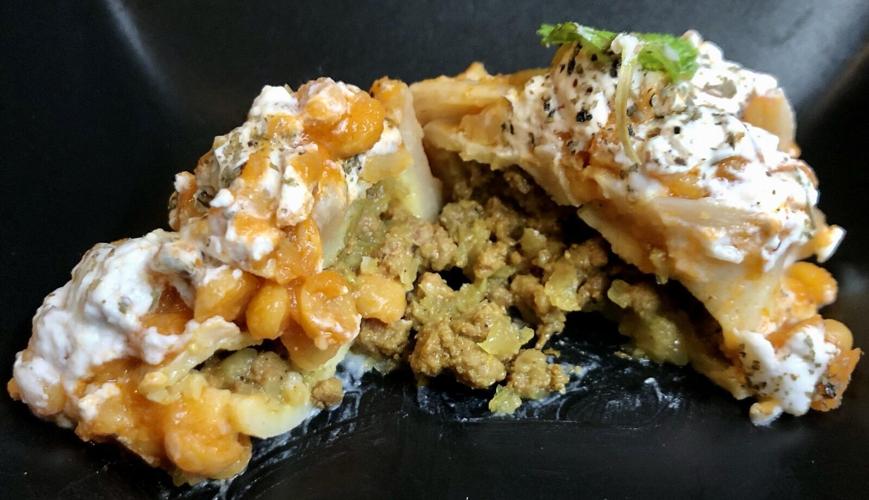 Khoshmazeh Afghan mantu