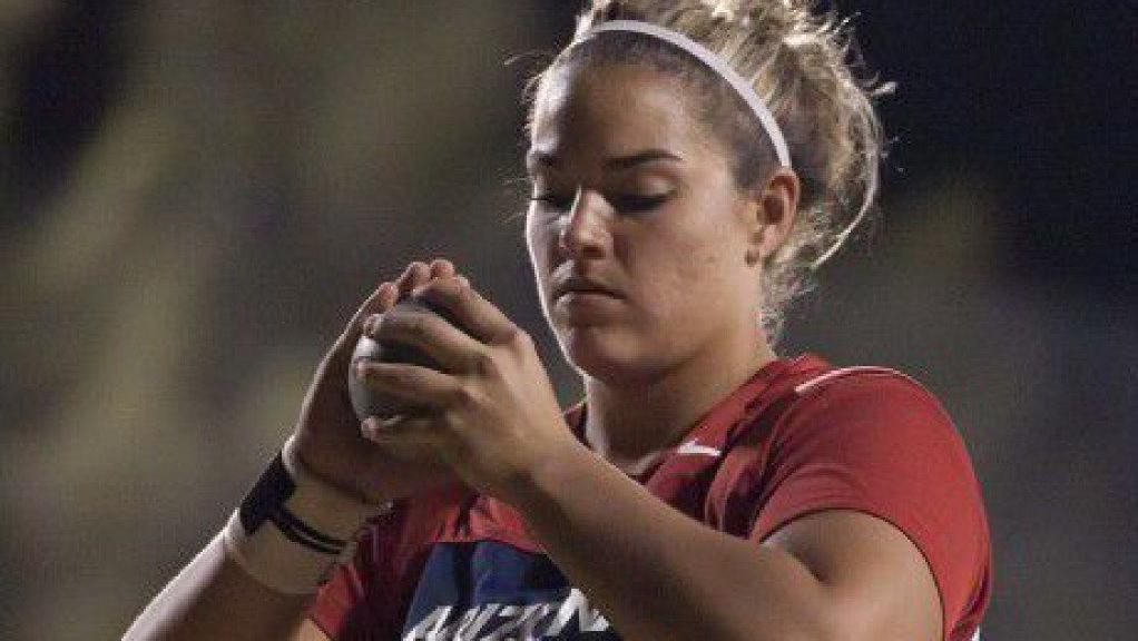 前UA运动员对针对前教练的刑事案件的进展感到恐惧和沮丧