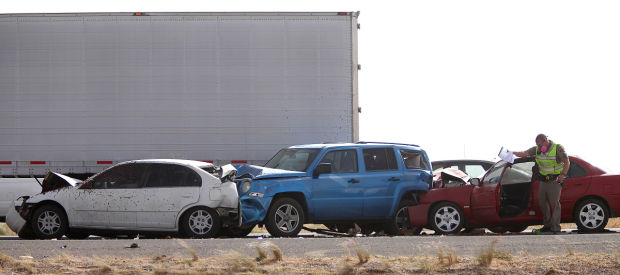 I-10 wrecks blamed on dust, windstorm    