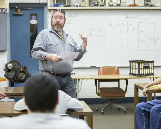 Flowing Wells Automotive Class