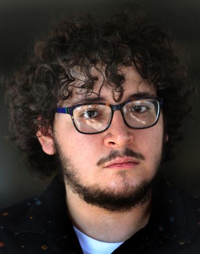 Estudiantes latinos Armando Ramírez-p2.jpg