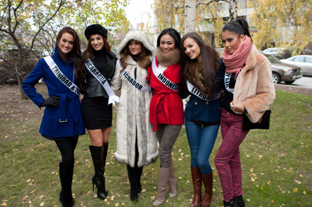 Contestants get ready for Miss Universe