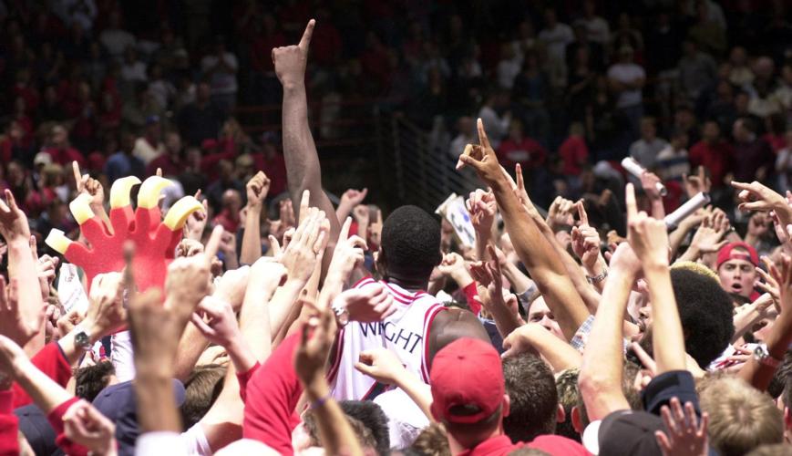 6. Michael Wright, 2001