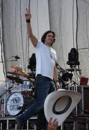 Country Thunder: Joe Nichols