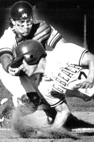 4. Arizona loses 1989 baseball regionals