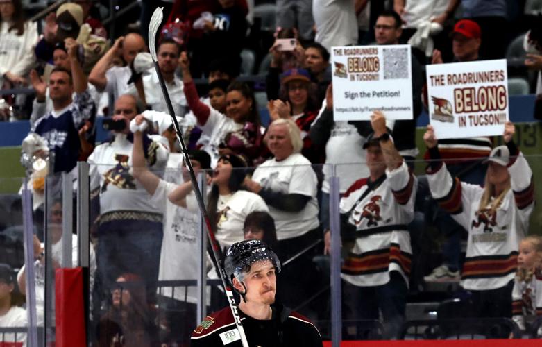 Roadrunners vs Calgary, game 2 (copy)
