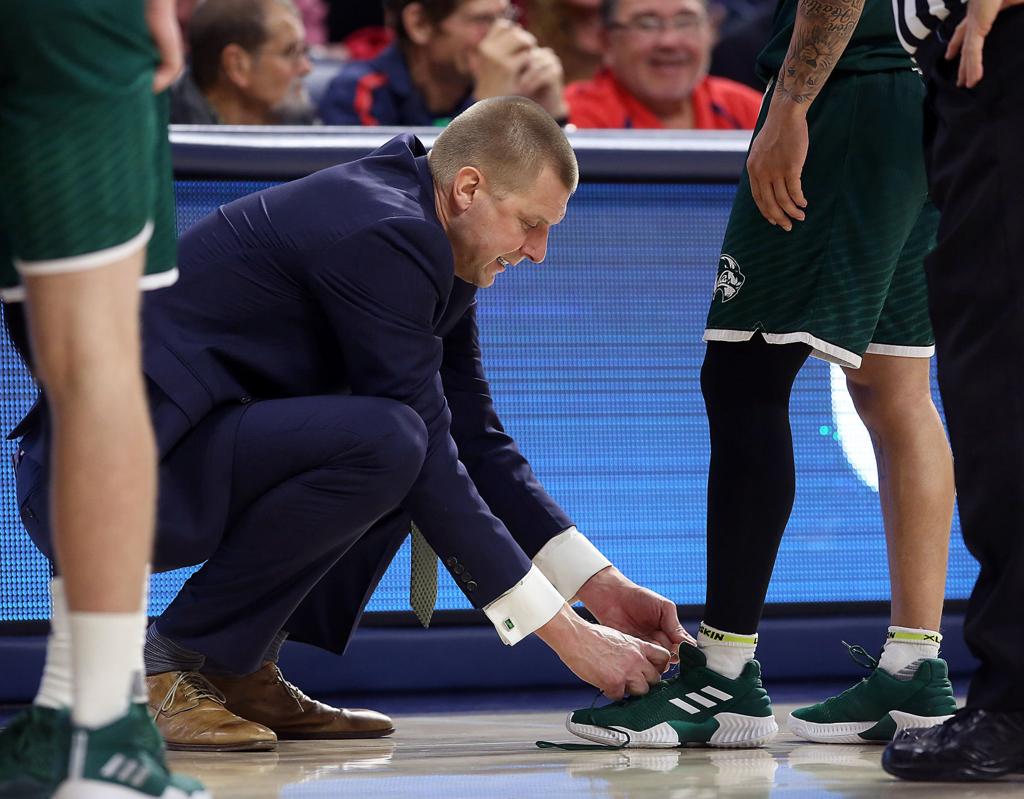 Mark Pope left med school for a coaching journey that stops Thursday at  McKale Center