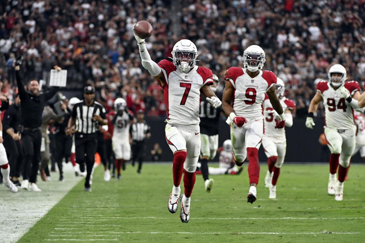 APTOPIX Cardinals Raiders Football