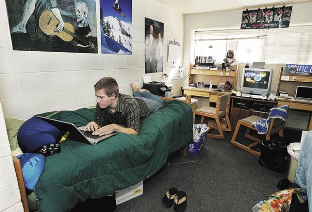 Hundreds of Tucsonans take up work as 'ChaCha guides'  