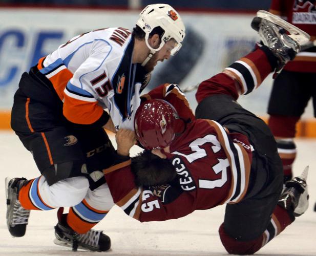Tucson Roadrunners vs San Diego