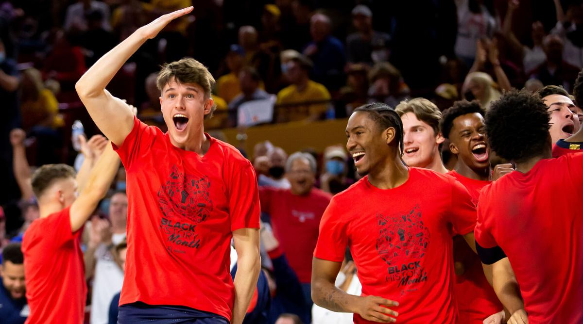 031722-tuc-spt-goldnumbers-p1