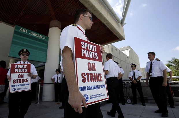 Thousands stranded as pilots for Spirit Airlines go on strike   