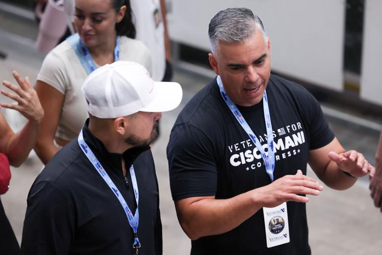 Economy, immigration shape key Arizona congressional race