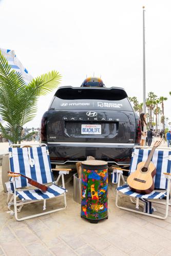 Hyundai Sponsors BeachLife Festival and Donates $15,000 to Adopt the Arts Foundation