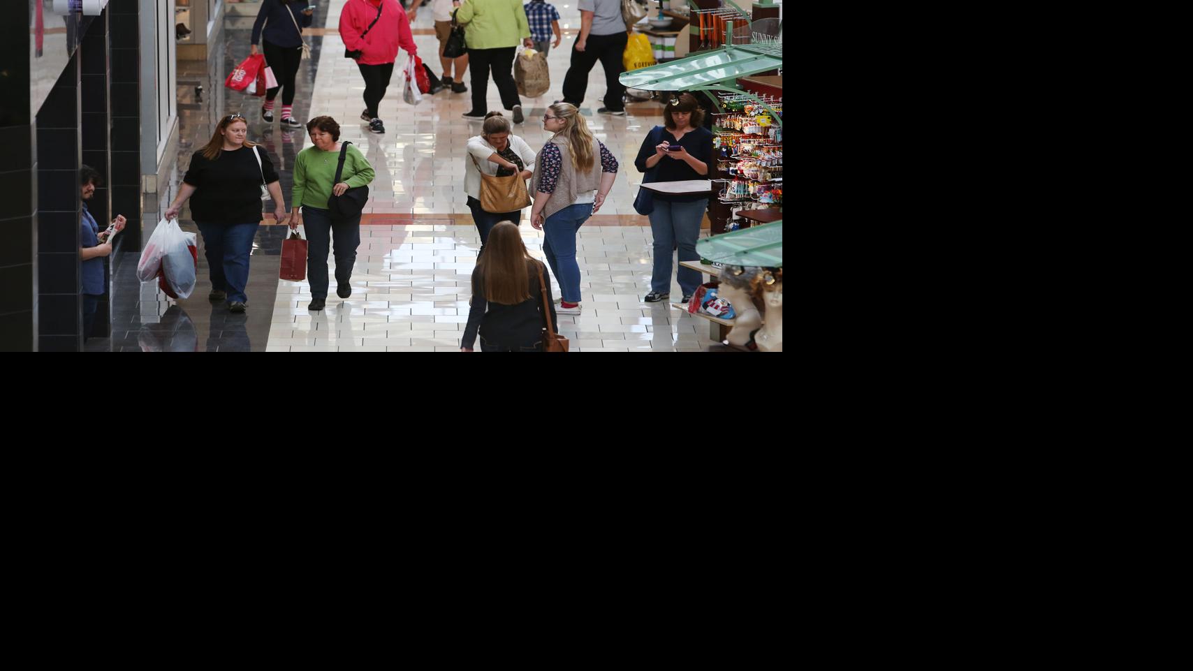 1 of Tucson’s last 2 enclosed shopping malls is for sale