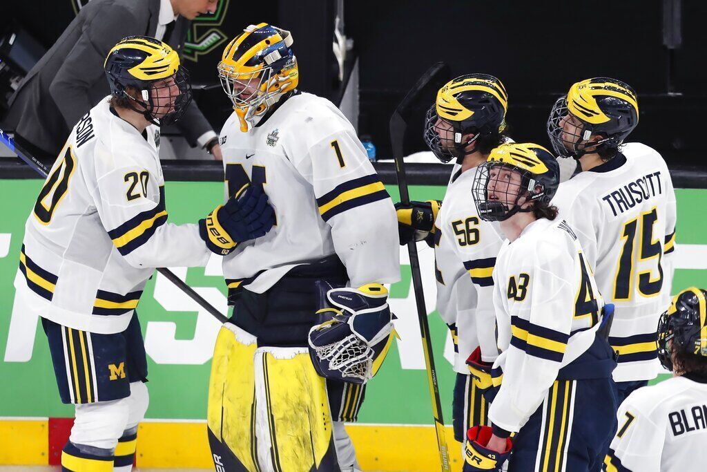 NCAA Michigan Denver Hockey