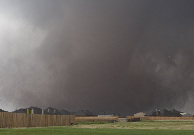 Massive tornado strikes Oklahoma