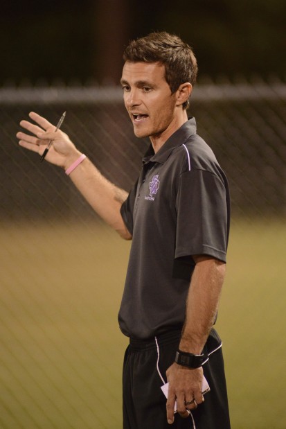 Patrick Finley: New coach out to give UA soccer kick-start