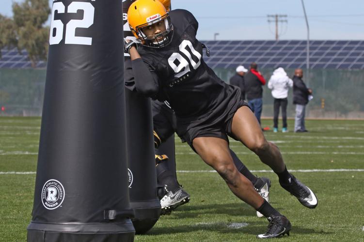 021119-spt-sugar skulls-p4.JPG