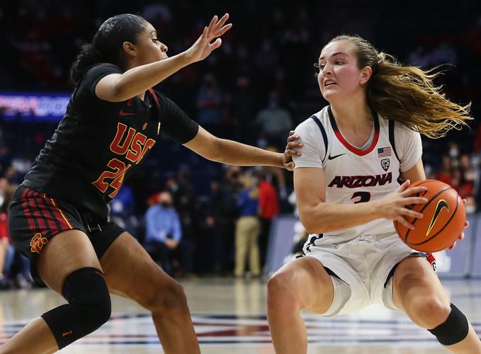 022722-tuc-spt-uawomenshoops-p1