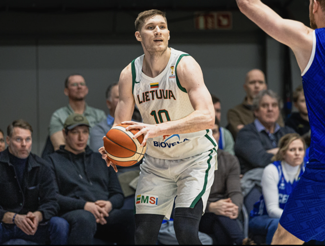 Azuolas Tubelis Lithuania national team