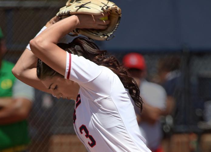 Best Arizona softball photos