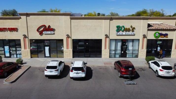 Online bookshop to open store in Tucson