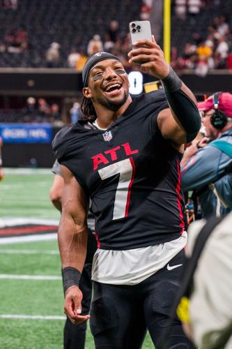 Commanders Falcons Football