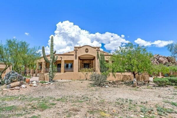 4 Bedroom Home in Tucson - $1,000,000