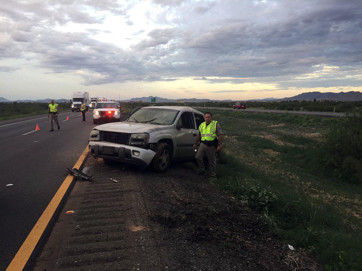 7 ejected in crash near Willcox, 3 killed, including teen