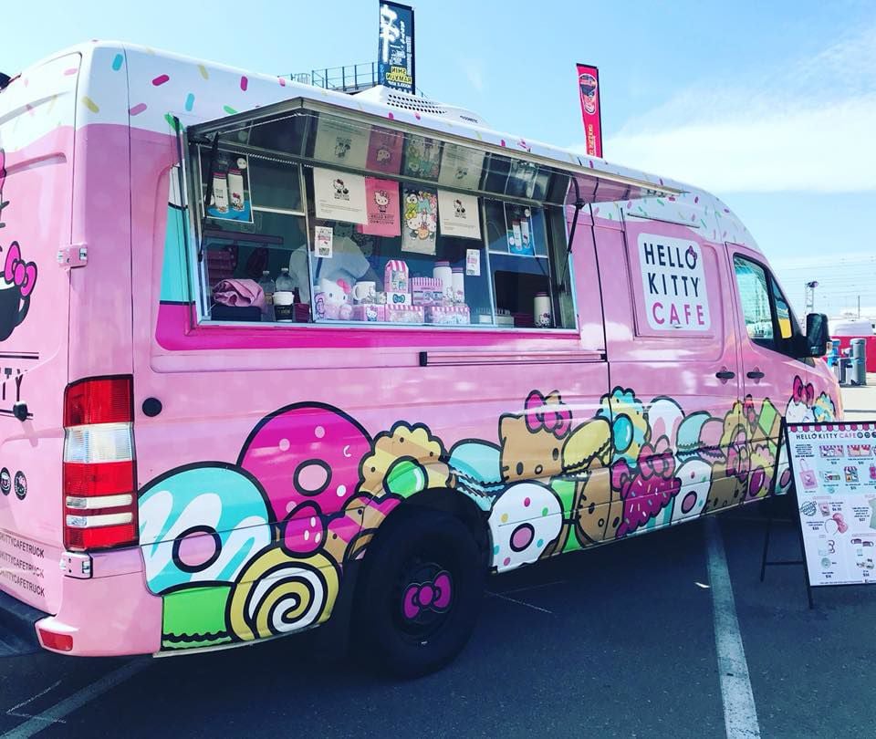 van hello kitty