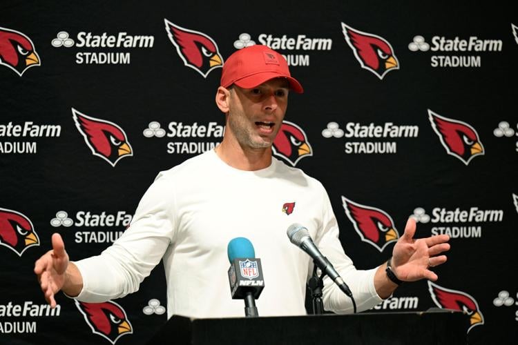 Cardinals Buccaneers Football