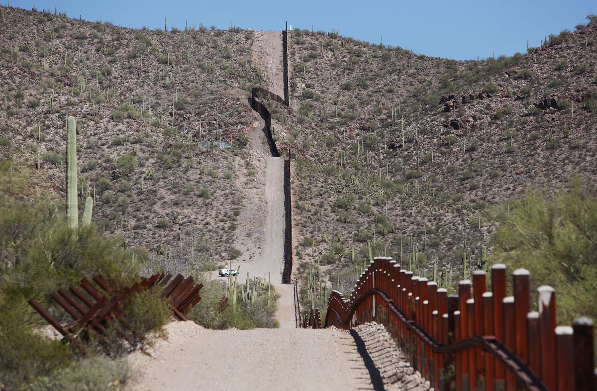 Photos: Arizona and the Mexican border  Beyond-the-wall  tucson.com