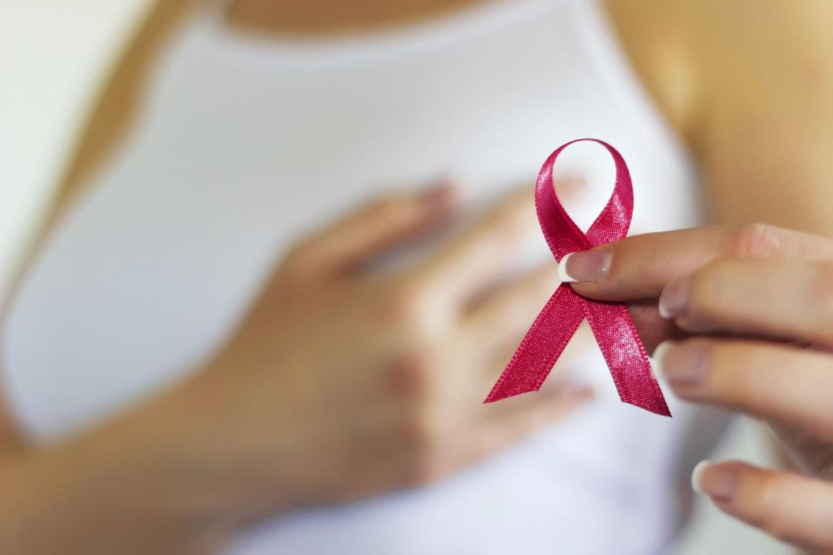 US-NEWS-MED-BREAST-CANCER-DMT