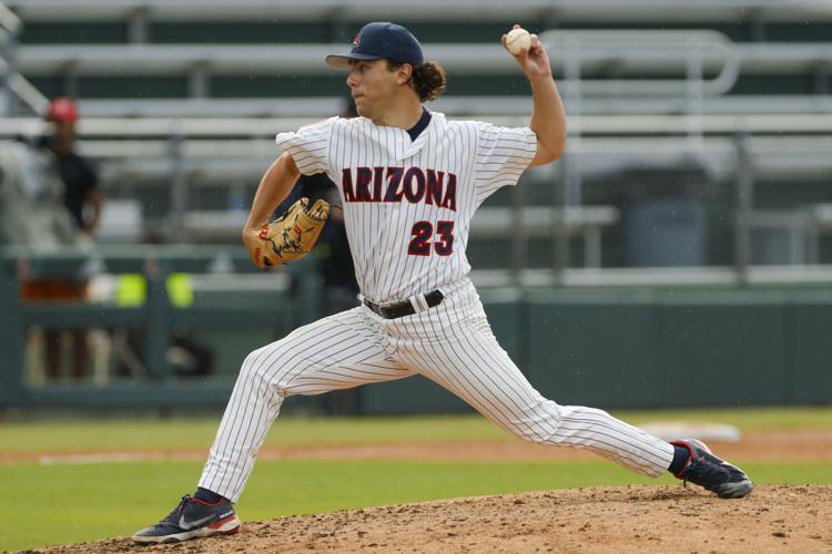 060822-tuc-spt-uabaseball-p1