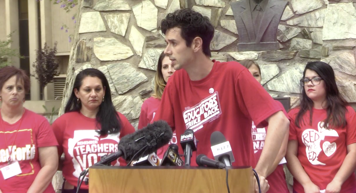 #Redfored organizers tell Arizona teachers to go back to work Thursday