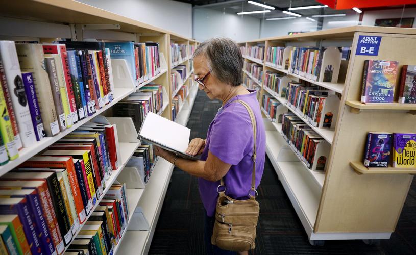Richard Elías-Mission Library