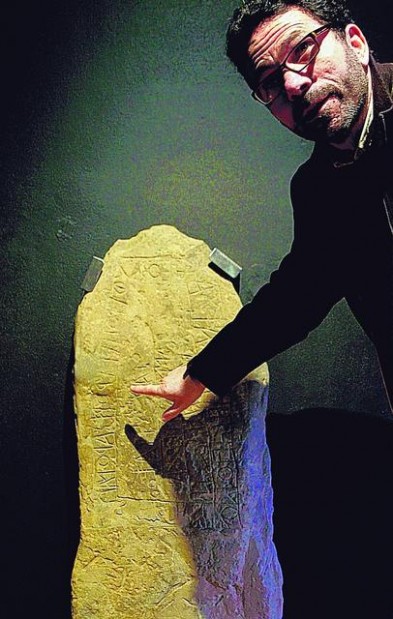 Stone-tablet find leaves scientists still mystified by ancient language  