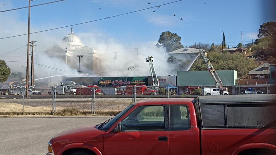 Incendio en Avenida Morley en Nogales